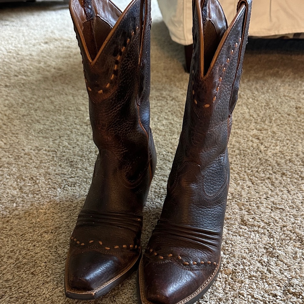 Women’s Ariat Boots Size 7
